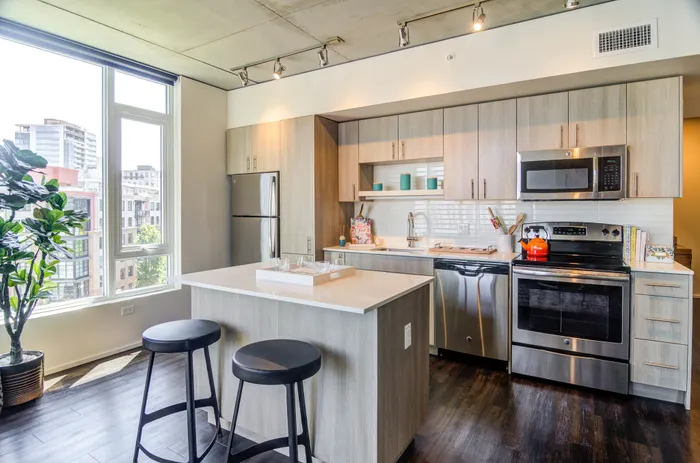 NV unit kitchen