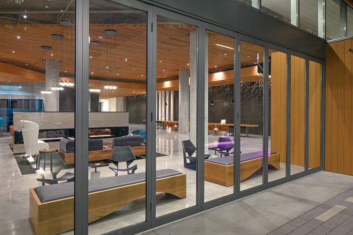 NV leasing lobby