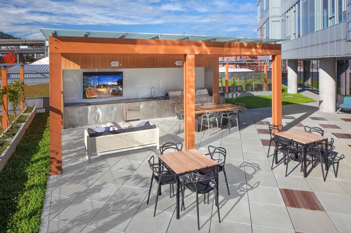 NV rooftop lounge
