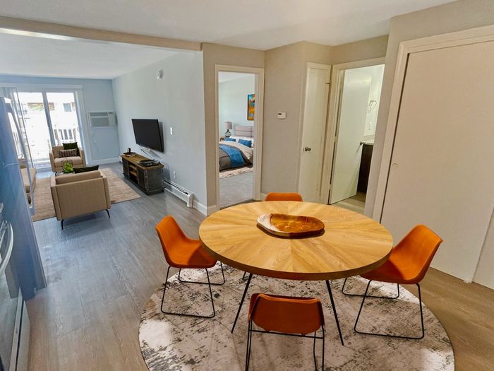 One-bedroom apartment floor plan at Winchester Arms