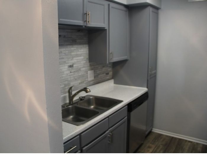 Fresh new kitchens makes it easy to cook dinner