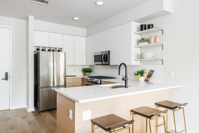 Hedges at Hawthorne - Model Kitchen