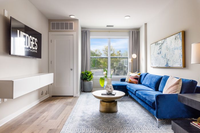 Hedges at Hawthorne - Model Living Room