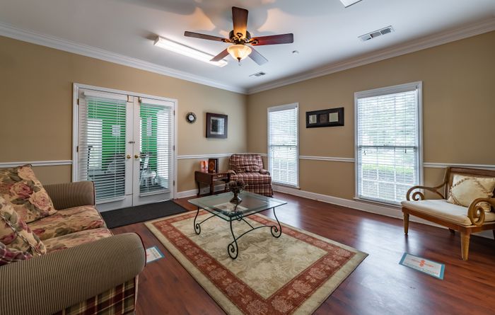 Leasing Office