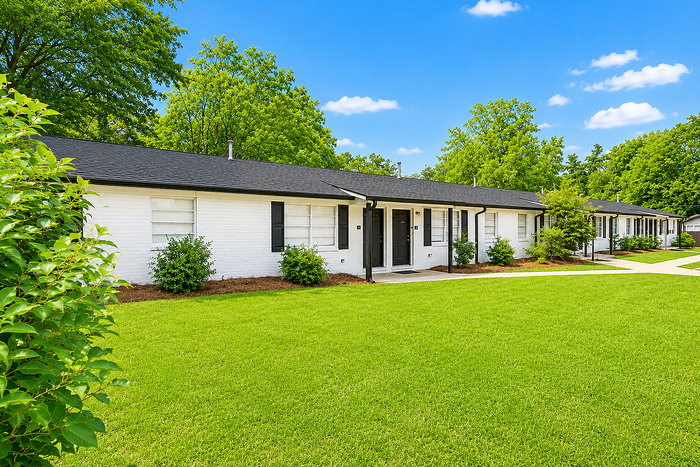 oak valley exterior