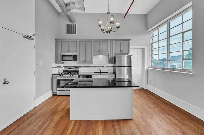 hotel roxy kitchen