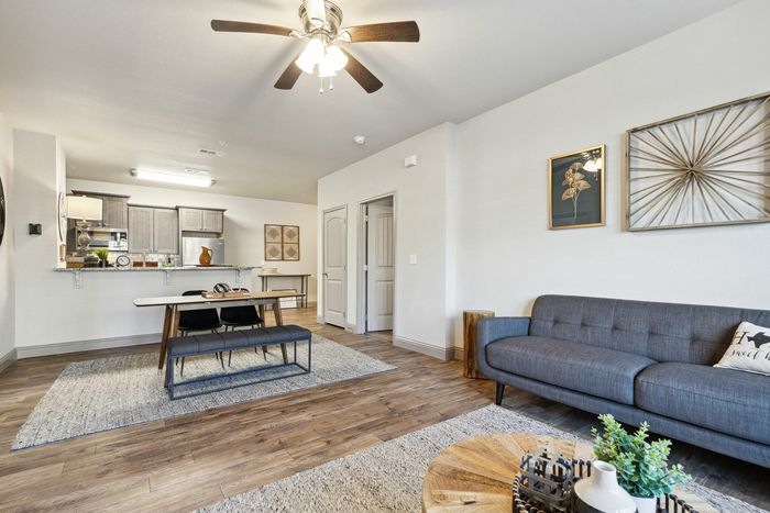 Kitchen & Dining Room