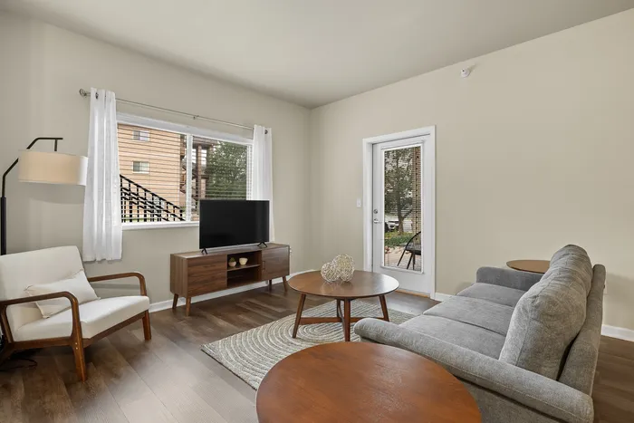 2bd 2ba - Premium Unit