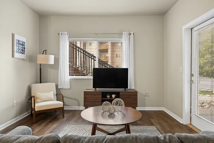 2bd 2ba - Premium Unit