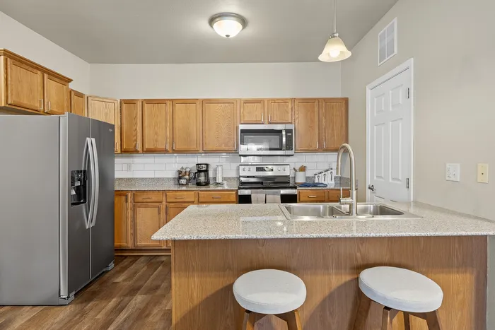 2bd 2ba - Premium Unit
