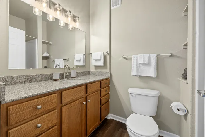 2bd 2ba - Premium Unit