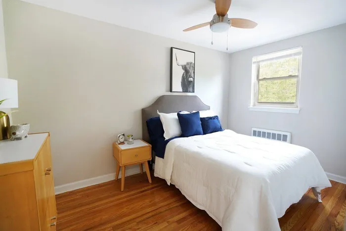 Summit Court- Bala Cynwyd, PA- Bedroom