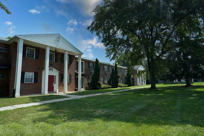 Dorchester- Southampton, PA- Exterior