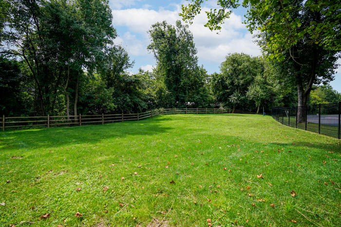 Chestnut Run Village- Wilmington, DE- Dog Park