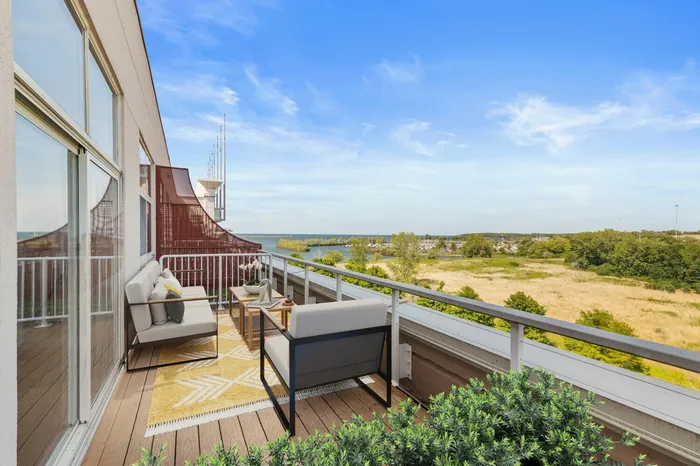 The Shoreline- Cleveland, Ohio- Porch