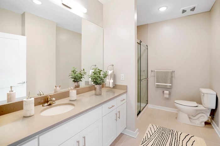 10 Prince Bath room