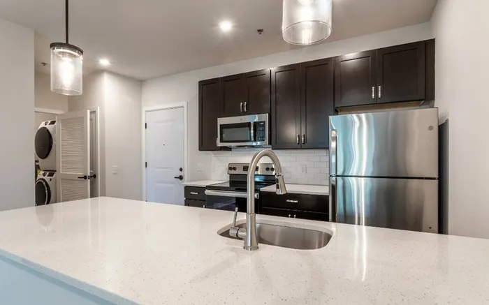kitchen with island & pendant lighting