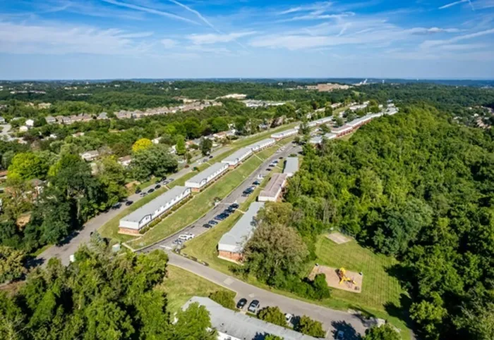 Apartments For Rent Jefferson Hills, PA - Heritage Hills