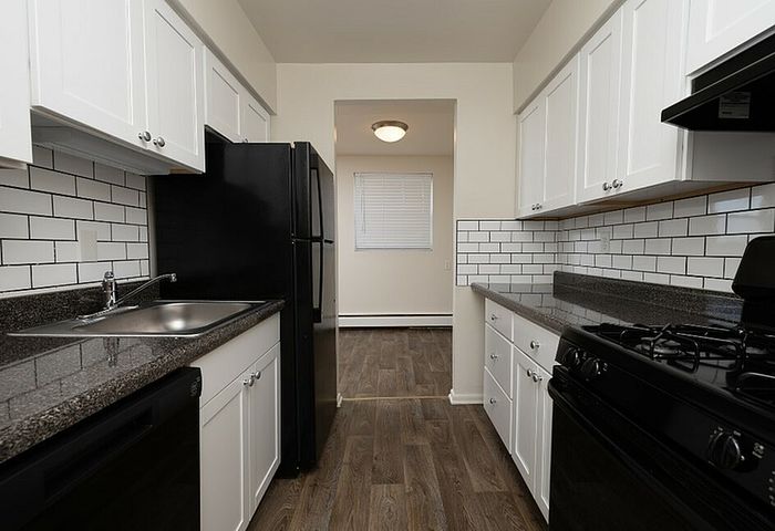 Westbury Apartments Willow Grove PA