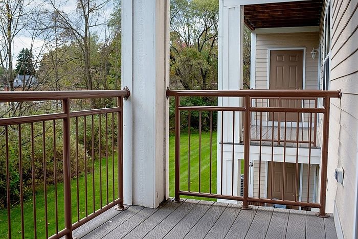 Diamond Pointe - Williamsport, PA - Balcony Available