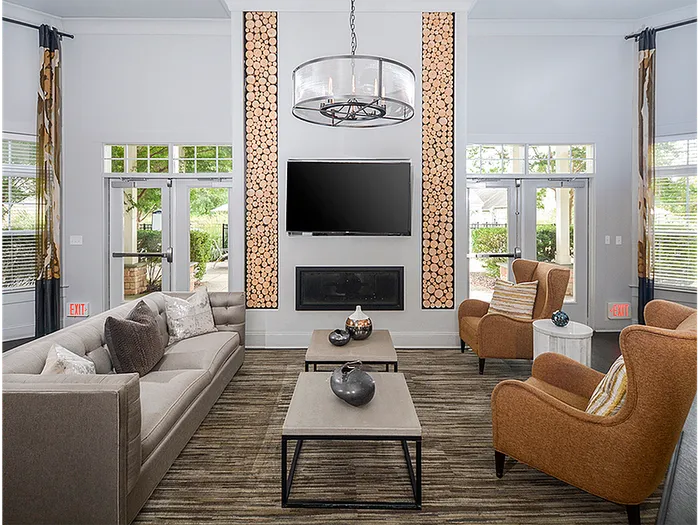 Plymouth Pointe Resident Lounge