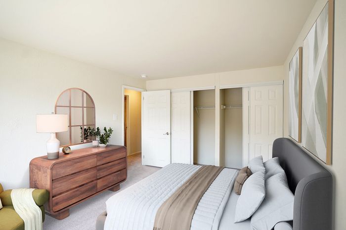 Aston Glen- Upper Chichester, PA- Bedroom