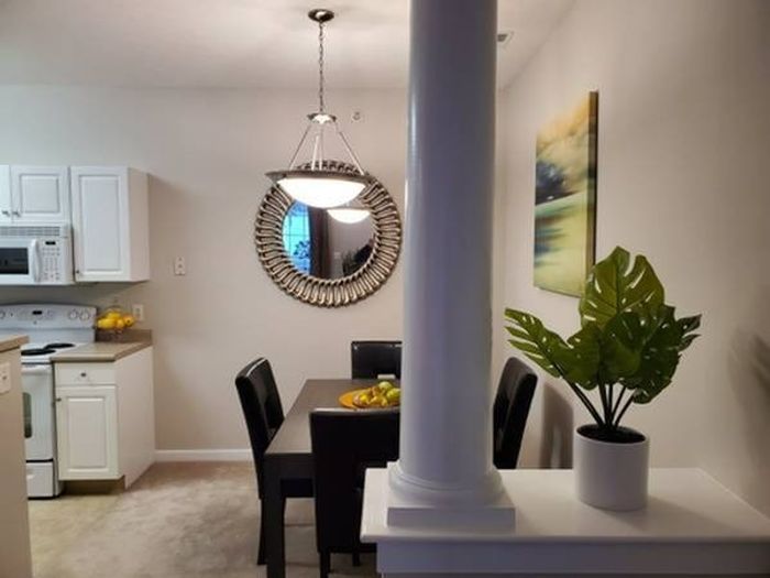 2BR, 2BA - Dining Room