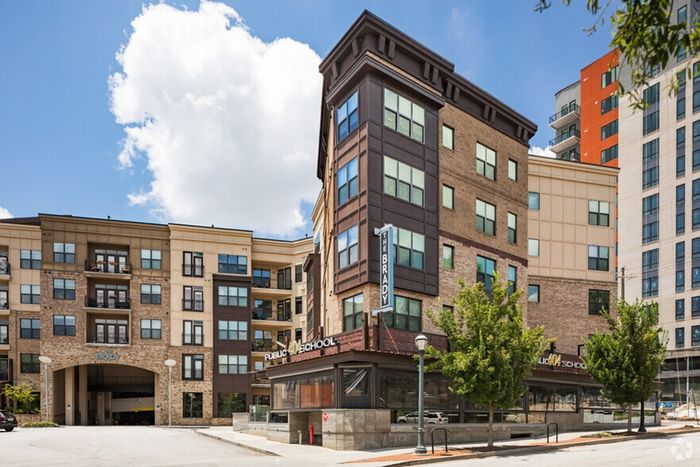 Outdoor view of apartment