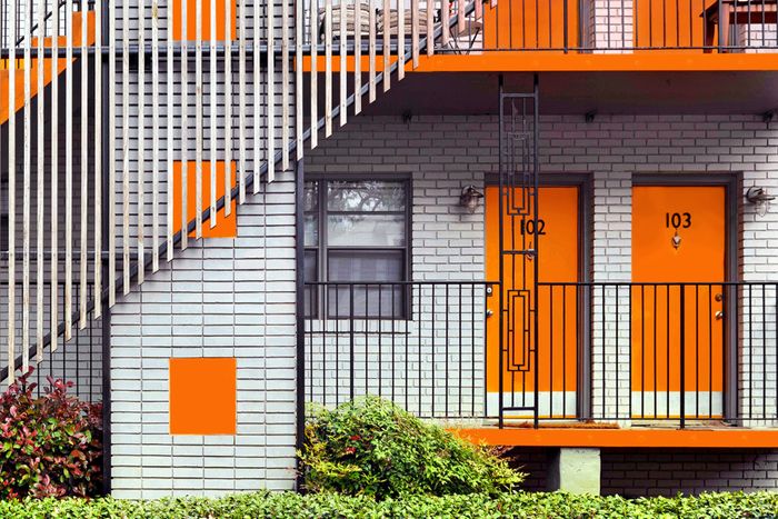 Outdoor view of apartment