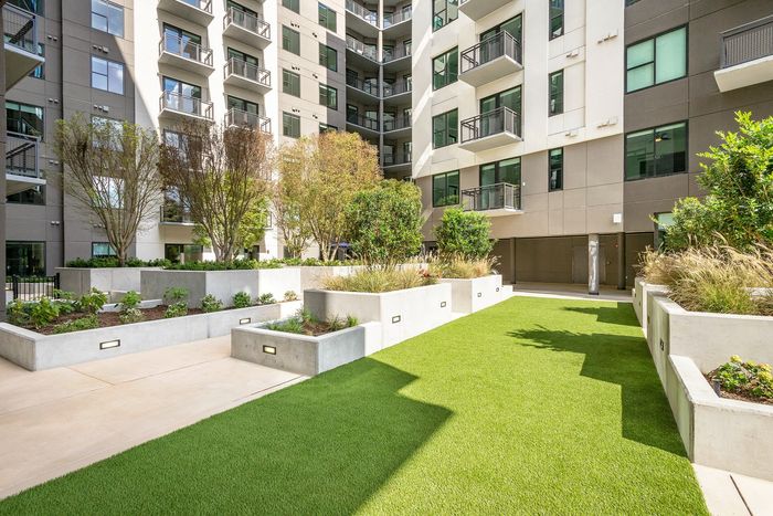 Well Maintained Landscaping