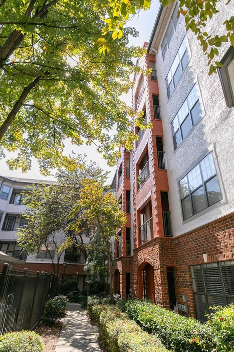 Highland Walk Exterior