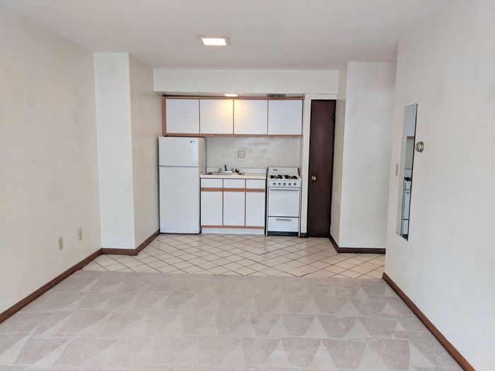 Campus Place Apartment - Schulhof Property Management LLC