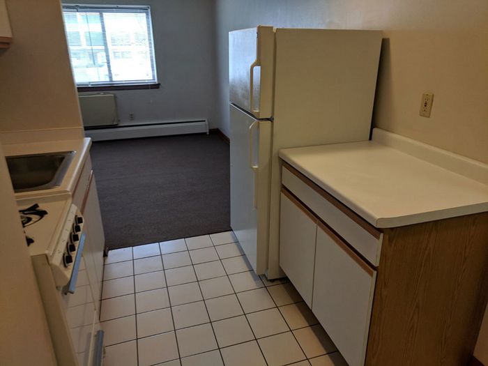 Campus Place Apartment - Schulhof Property Management LLC