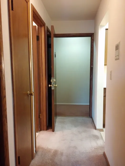 Campus Court Apartments - Schulhof Property Management