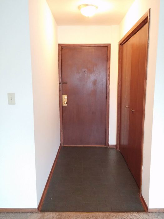 Campus Court Apartments - Schulhof Property Management