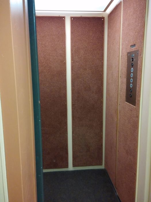 Campus Court Apartments - Schulhof Property Management
