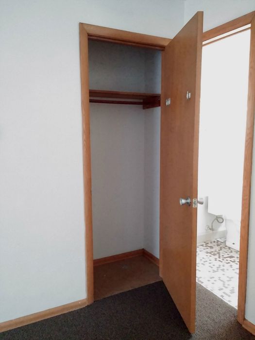 Campus Studio Closet - Schulhof Property Management LLC