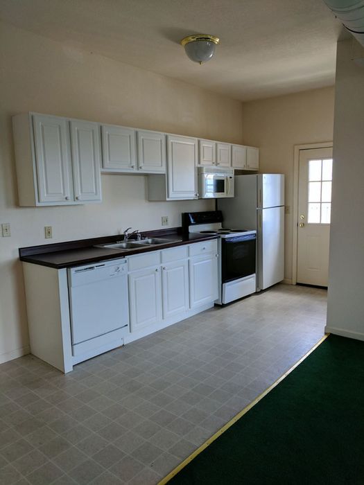 The Montecristo - Schulhof Property Management LLC