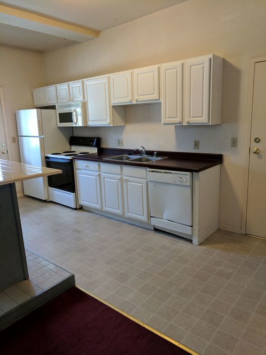 The Montecristo - Schulhof Property Management LLC