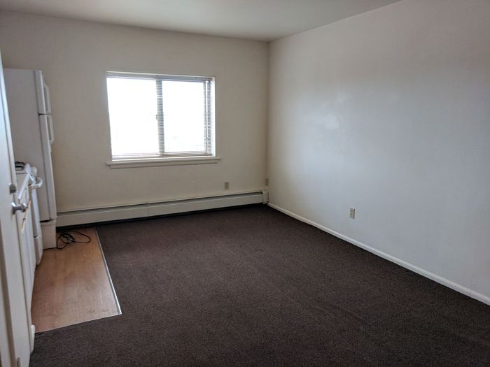 Studio 523 - Schulhof Property Management LLC