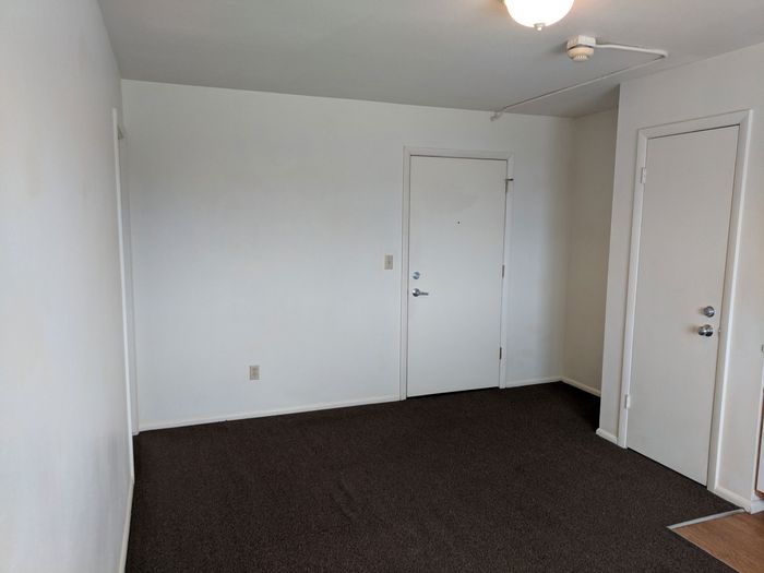 Studio 523 - Schulhof Property Management LLC