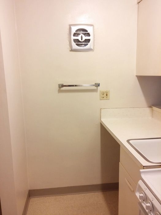 Campus Union Bathroom - Schulhof Property Management LLC