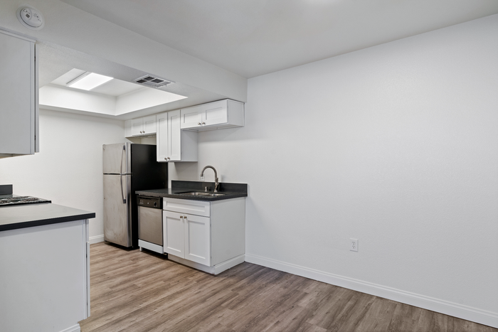 Thunderbird Apartments Kitchen Area