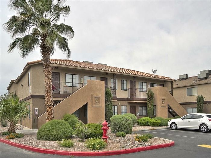 Arcadia Palms street view