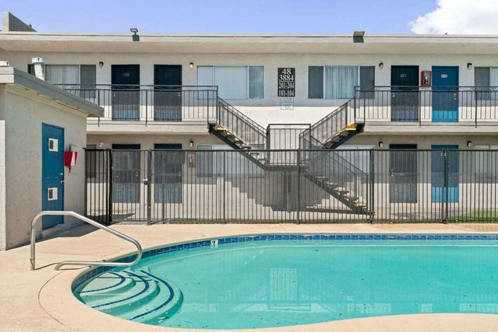 Greenville Park Pool View Pool View
