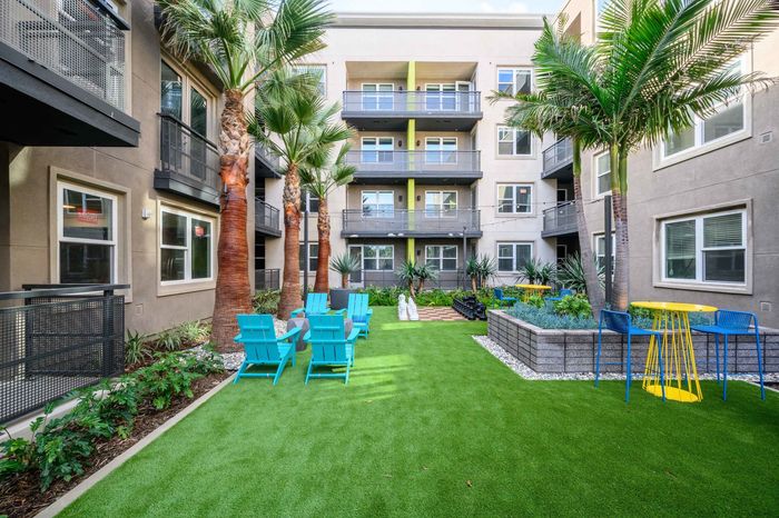 outdoor lounge area at arte west apartments
