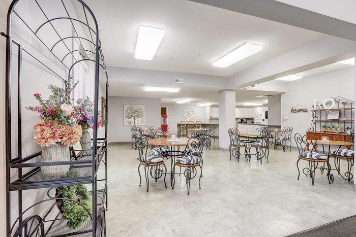 community bistro where you can have coffee