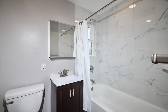 Bathroom with tub