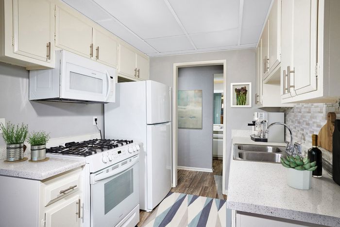 virtually staged kitchen