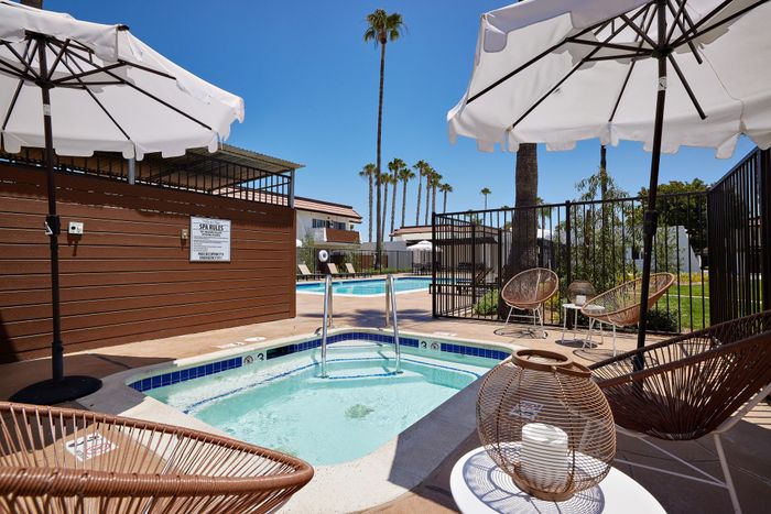 spa and resort style seating and pool